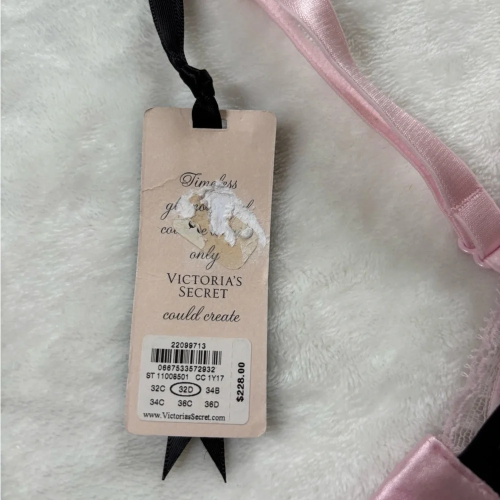 Victoria secret designer collection lace bra - Picture 6 of 6